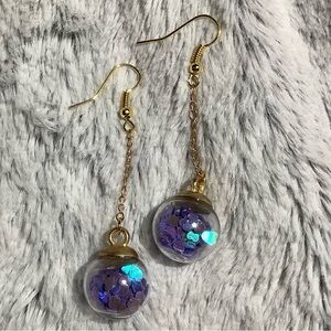 Snow globe, purple hearts sequins hand crafted earrings